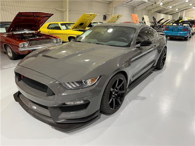 2018 Ford Shelby GT350 Base in Watford - Image 2 of 34