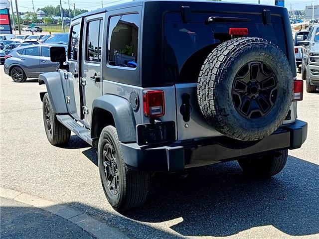2018 Jeep Wrangler JK Unlimited Sport (Stk: 28502T) in Newmarket - Image 5 of 13