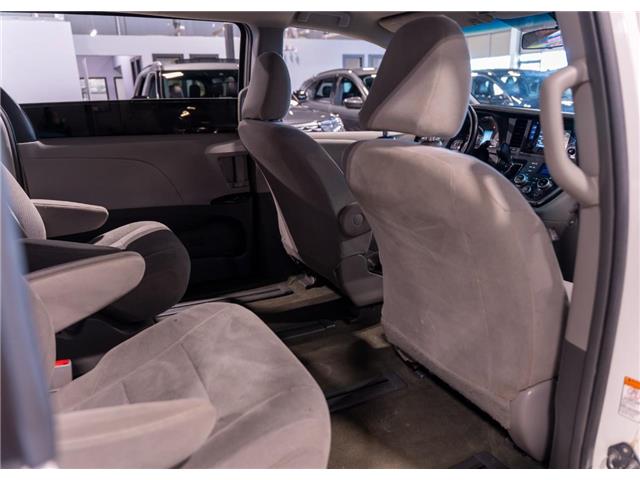 2016 Toyota Sienna 7 Passenger (Stk: RE69371) in Calgary - Image 9 of 22
