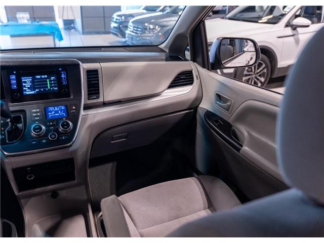 2016 Toyota Sienna 7 Passenger (Stk: RE69371) in Calgary - Image 11 of 22