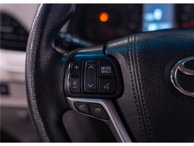 2016 Toyota Sienna 7 Passenger (Stk: RE69371) in Calgary - Image 13 of 22