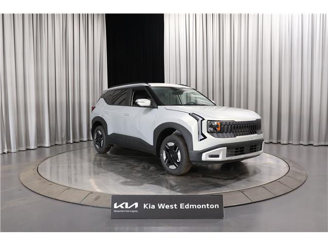 2027 Kia Seltos LX (Stk: 27375) in Edmonton - Image 1 of 26