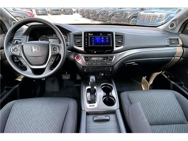2017 Honda Ridgeline Sport (Stk: 05488U) in Calgary - Image 15 of 35 2017 Honda Ridgeline Sport (Stk: 05488U) in Calgary - Image 15 of 35