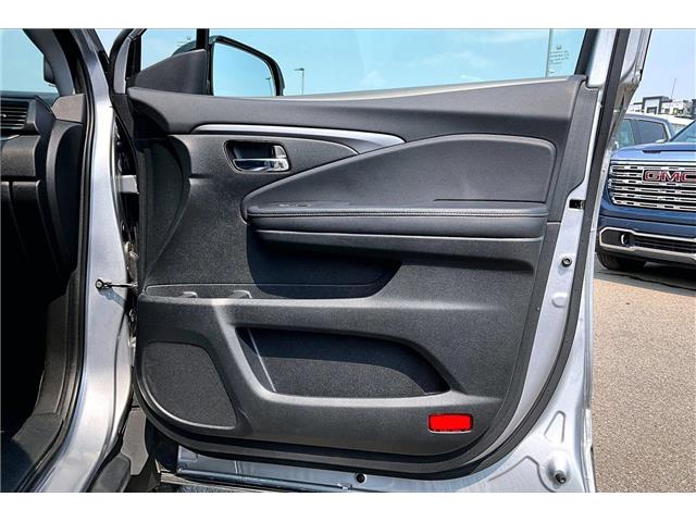 2017 Honda Ridgeline Sport (Stk: 05488U) in Calgary - Image 19 of 35 2017 Honda Ridgeline Sport (Stk: 05488U) in Calgary - Image 19 of 35
