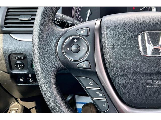 2017 Honda Ridgeline Sport (Stk: 05488U) in Calgary - Image 20 of 35 2017 Honda Ridgeline Sport (Stk: 05488U) in Calgary - Image 20 of 35