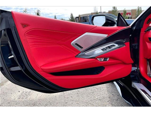 2024 Chevrolet Corvette Z06 (Stk: 06004U) in Calgary - Image 17 of 31