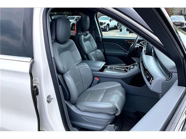 2020 Lincoln Aviator Reserve (Stk: 28711U) in Calgary - Image 7 of 33
