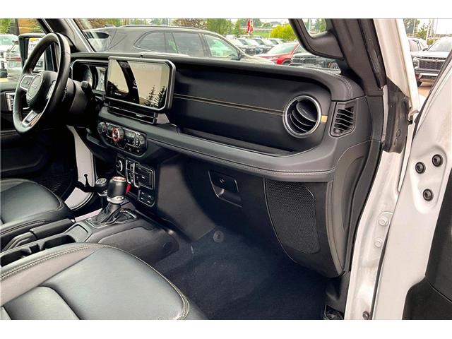 2024 Jeep Wrangler Sahara (Stk: 59822U) in Calgary - Image 16 of 35