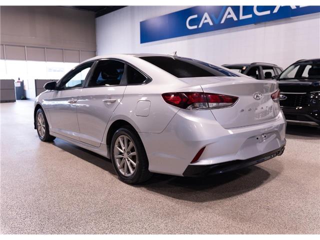 2018 Hyundai Sonata GL (Stk: R69436) in Calgary - Image 6 of 25 2018 Hyundai Sonata GL (Stk: R69436) in Calgary - Image 6 of 25