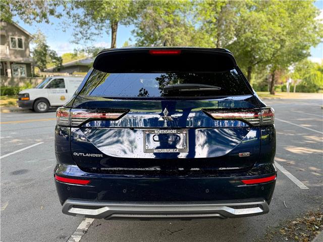 2026 Mitsubishi Outlander SE (Stk: 605950A) in North Vancouver - Image 8 of 16
