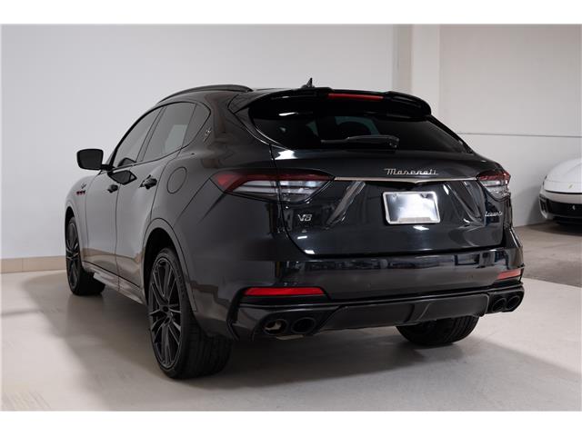 2023 Maserati Levante Trofeo (Stk: UC2330) in Calgary - Image 8 of 30 2023 Maserati Levante Trofeo (Stk: UC2330) in Calgary - Image 8 of 30