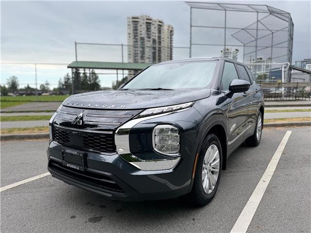 2026 Mitsubishi Outlander ES (Stk: 608609) in North Vancouver - Image 3 of 17 2026 Mitsubishi Outlander ES (Stk: 608609) in North Vancouver - Image 3 of 17