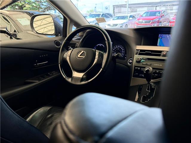 2015 Lexus RX 450h Sportdesign (Stk: 261026A) in Calgary - Image 10 of 19