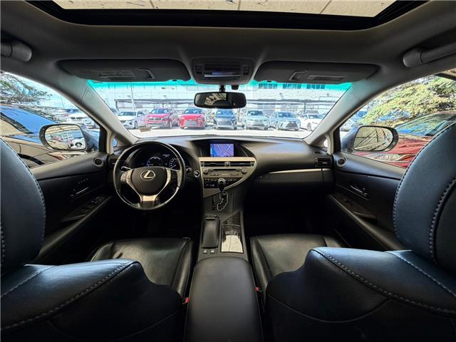 2015 Lexus RX 450h Sportdesign (Stk: 261026A) in Calgary - Image 8 of 19