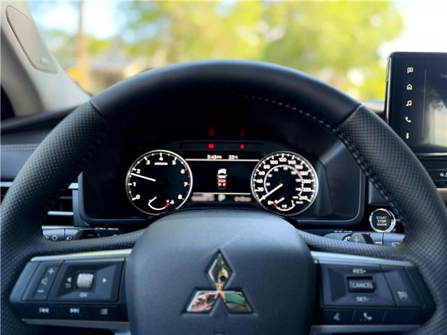 2026 Mitsubishi Outlander SE (Stk: 617222) in North Vancouver - Image 13 of 18