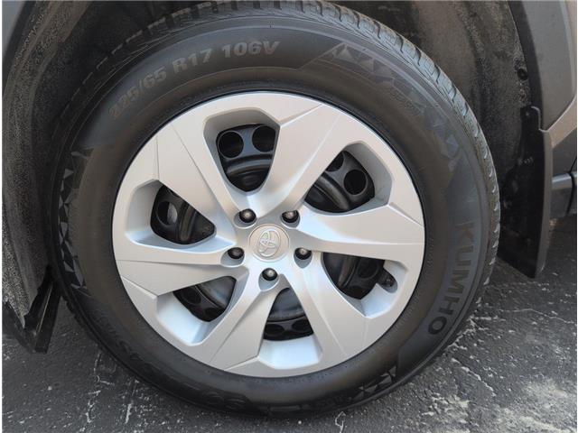 2025 Toyota RAV4 LE (Stk: 14977) in Sudbury - Image 2 of 17