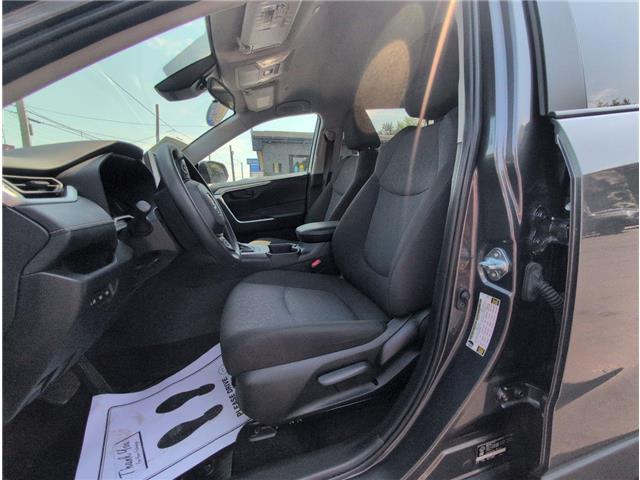 2025 Toyota RAV4 LE (Stk: 14977) in Sudbury - Image 3 of 17