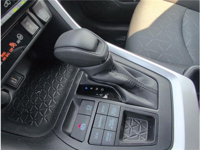 2025 Toyota RAV4 LE (Stk: 14977) in Sudbury - Image 12 of 17