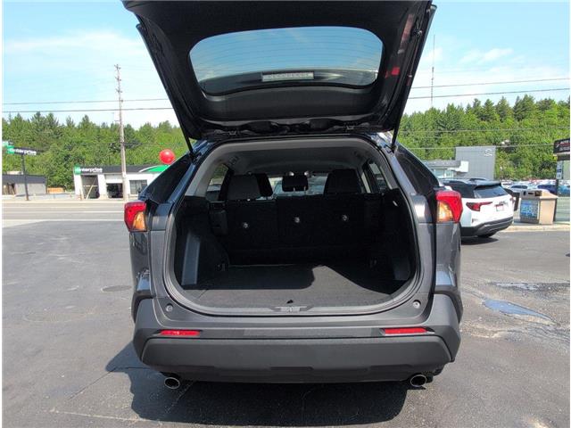 2025 Toyota RAV4 LE (Stk: 14977) in Sudbury - Image 15 of 17