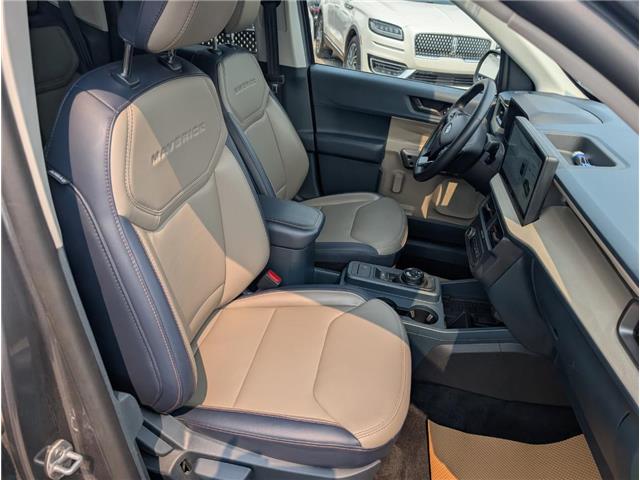 2025 Ford Maverick Lariat (Stk: T-1557A) in Calgary - Image 13 of 24