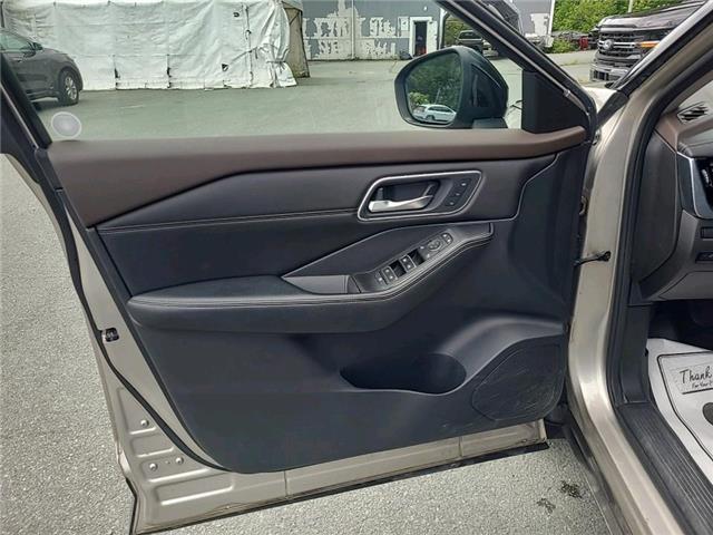 2021 Nissan Rogue Platinum (Stk: 315150) in Lower Sackville - Image 3 of 9
