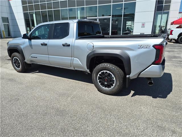 2026 Toyota Tacoma Base (Stk: 3827) in Sarnia - Image 2 of 5