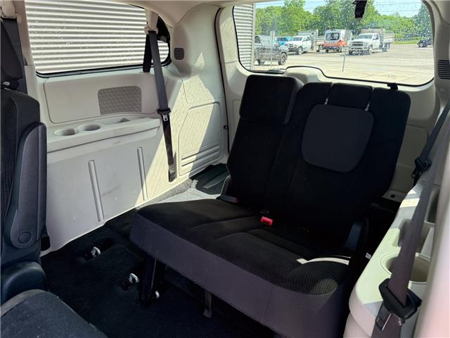 2017 Dodge Grand Caravan CVP/SXT (Stk: U11245) in London - Image 13 of 23 2017 Dodge Grand Caravan CVP/SXT (Stk: U11245) in London - Image 13 of 23
