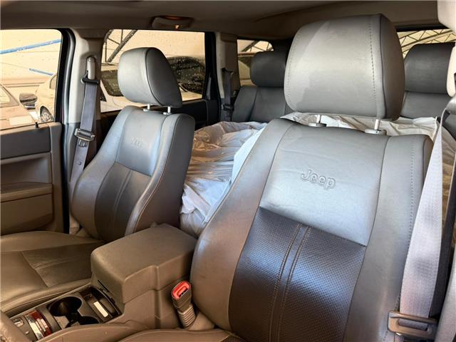 2005 Jeep Grand Cherokee Limited (Stk: 260948B) in Calgary - Image 6 of 17