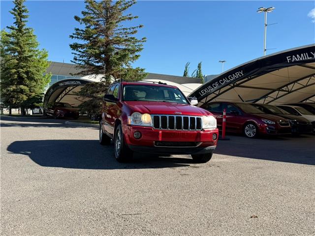 2005 Jeep Grand Cherokee Limited (Stk: 260948B) in Calgary - Image 1 of 17