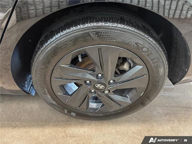 2023 Hyundai Elantra Preferred (Stk: 167075) in London - Image 6 of 26