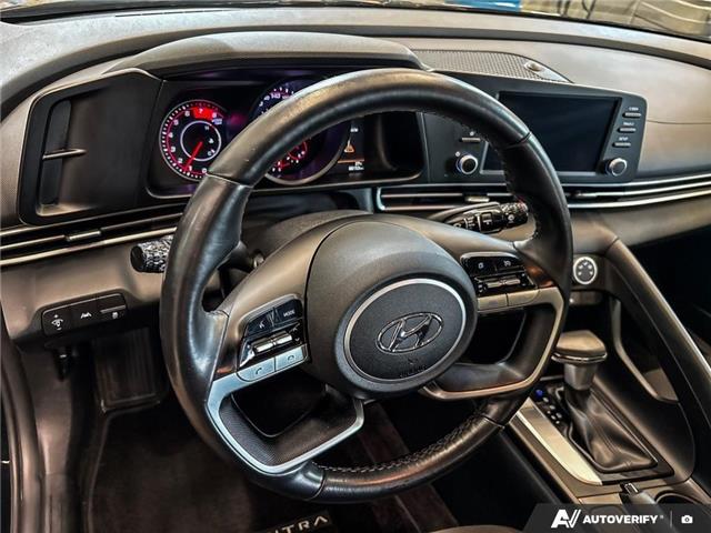 2023 Hyundai Elantra Preferred (Stk: 167075) in London - Image 14 of 26