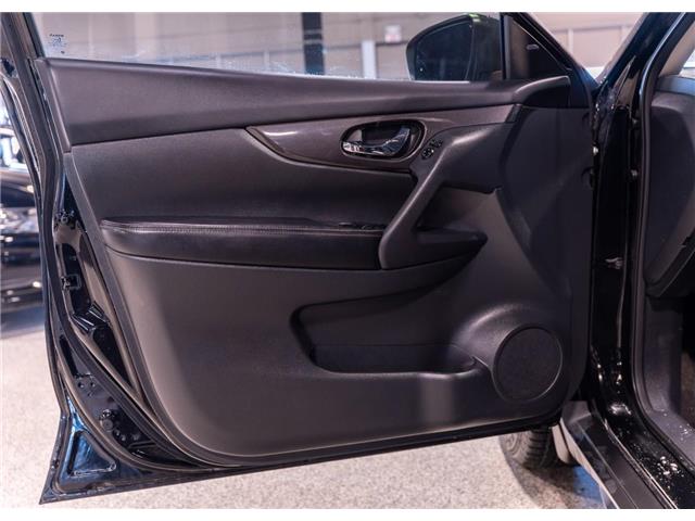 2019 Nissan Rogue S (Stk: RE69216) in Calgary - Image 11 of 26