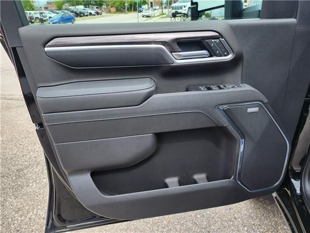 2026 Chevrolet Silverado 2500HD LTZ (Stk: 31431) in The Pas - Image 14 of 19
