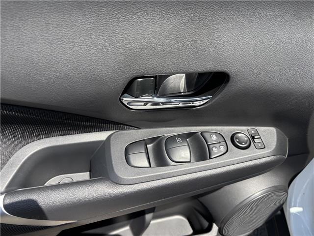 2025 Nissan Kicks Play SV (Stk: P7357) in Brantford - Image 6 of 23