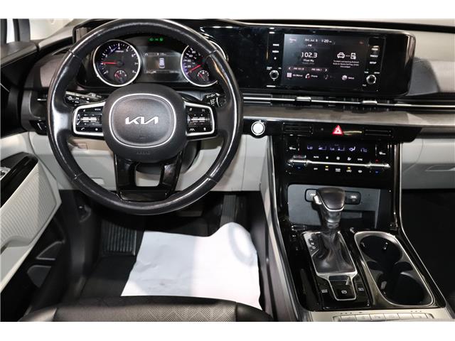 2022 Kia Carnival EX (Stk: 27290A) in Edmonton - Image 12 of 32