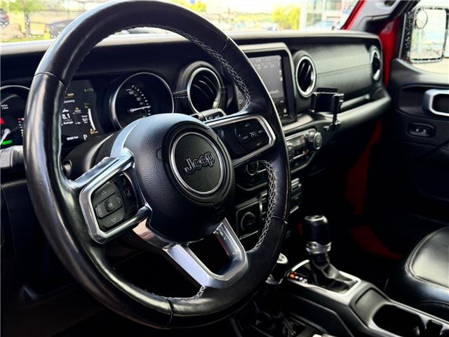 2021 Jeep Wrangler 4xe (PHEV) Sahara (Stk: 260368B) in Calgary - Image 5 of 19