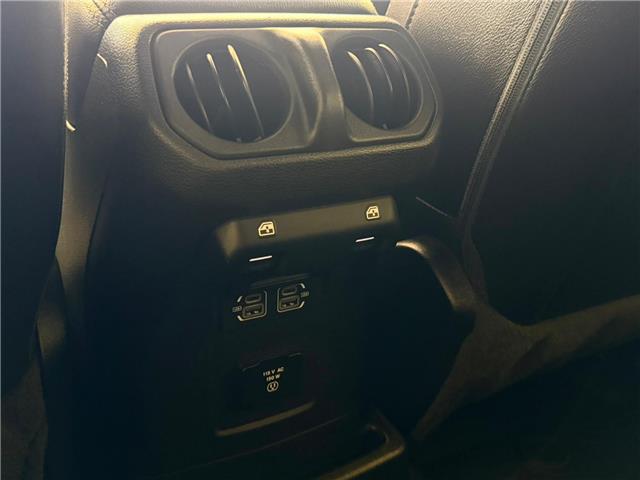 2021 Jeep Wrangler 4xe (PHEV) Sahara (Stk: 260368B) in Calgary - Image 18 of 19