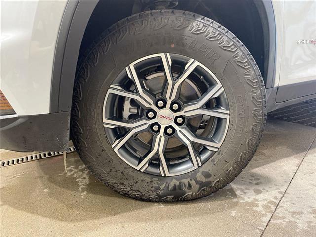 2026 GMC Acadia AT4 (Stk: 10965AT) in Meadow Lake - Image 2 of 16