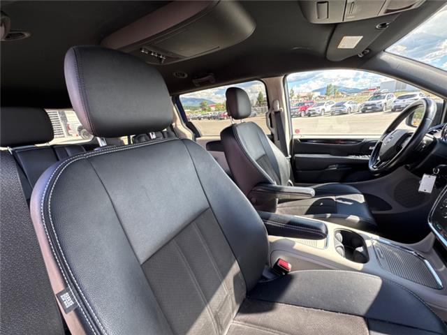 2019 Dodge Grand Caravan  (Stk: W054802A) in Cranbrook - Image 5 of 11
