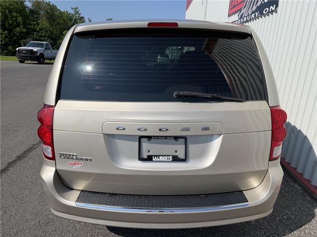 2015 Dodge Grand Caravan SE/SXT (Stk: 2806) in Hawkesbury - Image 6 of 21