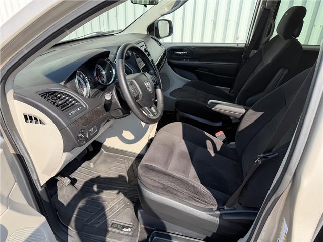 2015 Dodge Grand Caravan SE/SXT (Stk: 2806) in Hawkesbury - Image 8 of 21