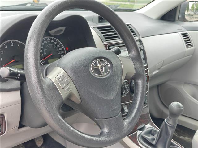 2013 Toyota Corolla CE in Ottawa - Image 3 of 16