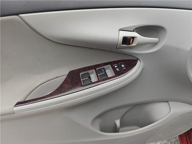 2013 Toyota Corolla CE in Ottawa - Image 4 of 16