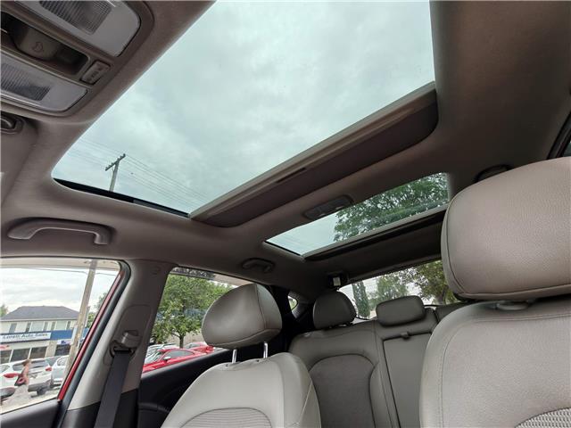 2015 Hyundai Tucson GLS in Ottawa - Image 7 of 19