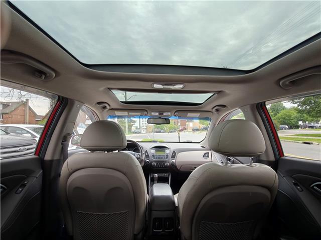 2015 Hyundai Tucson GLS in Ottawa - Image 12 of 19