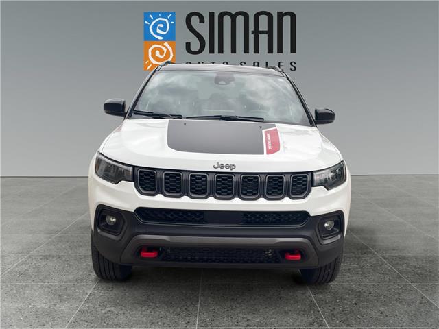 2024 Jeep Compass Trailhawk in Regina - Image 8 of 18