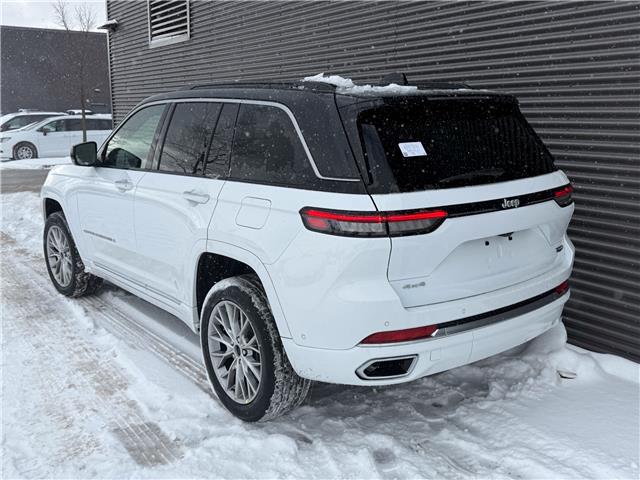 2025 Jeep Grand Cherokee Summit (Stk: 25575D) in London - Image 4 of 30