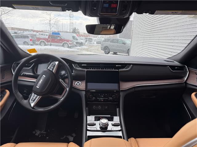 2025 Jeep Grand Cherokee Summit (Stk: 25575D) in London - Image 17 of 30