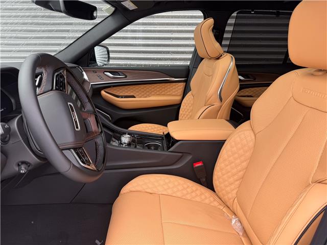 2025 Jeep Grand Cherokee Summit (Stk: 25575D) in London - Image 9 of 30