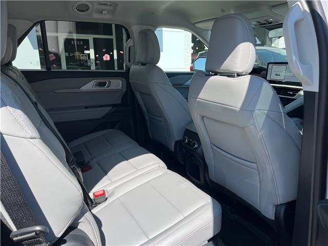 2026 Ford Explorer Active (Stk: 26S025) in CRESTON - Image 12 of 25